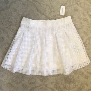 Banana Republic white skirt